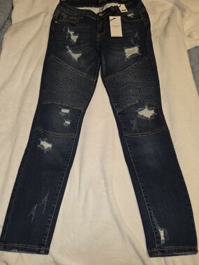 Judy Blue Dark Blue Distressed Skinny Jeans
